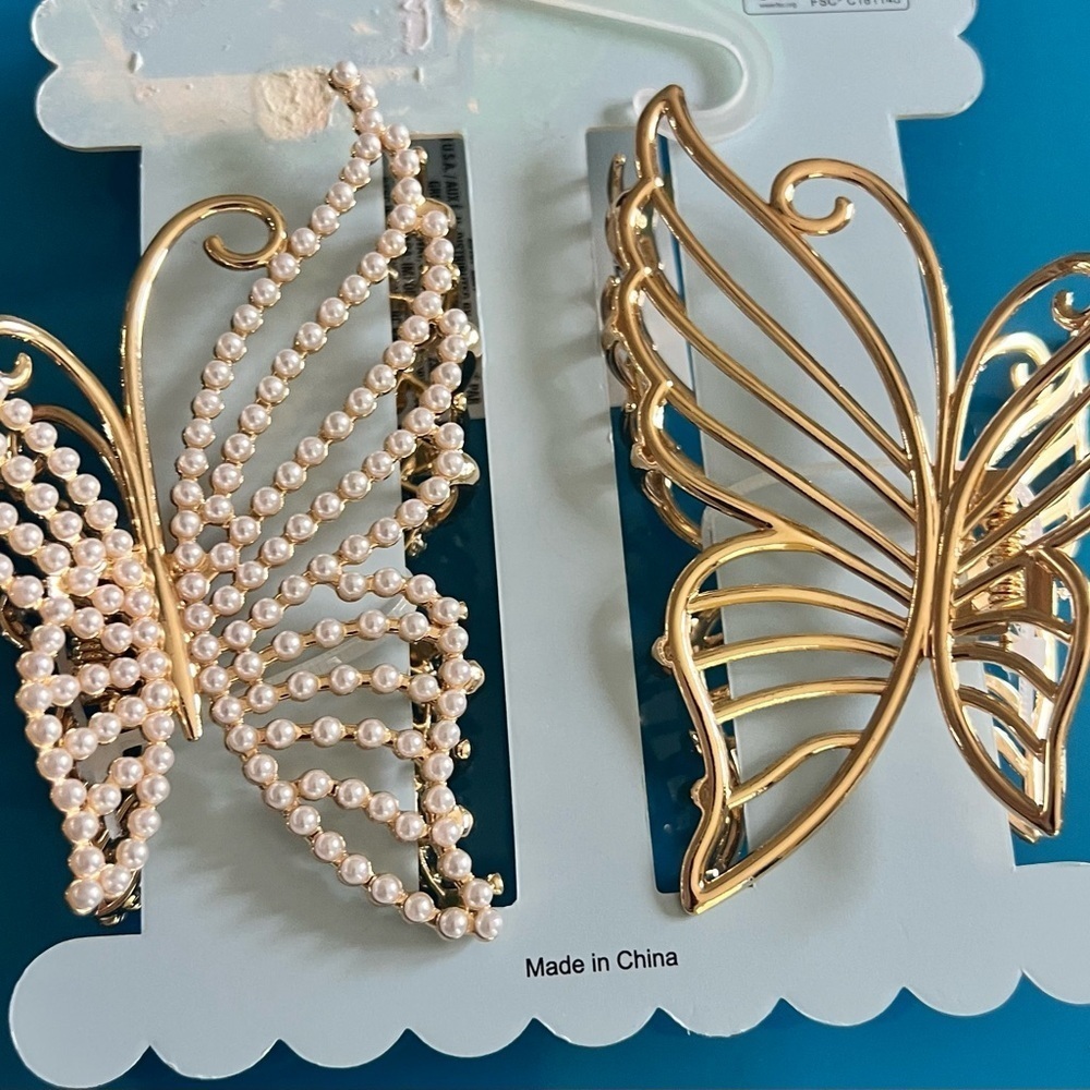 NEW Sunday State gold and faux pearl butterfly hair clips claws Large 2 pack - Picture 5 of 9